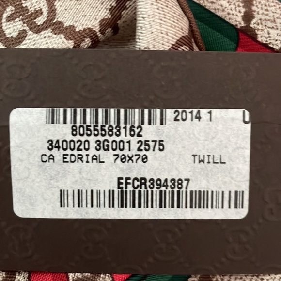 ❗️SOLD❗️Gucci Twill - Picture 4 of 4